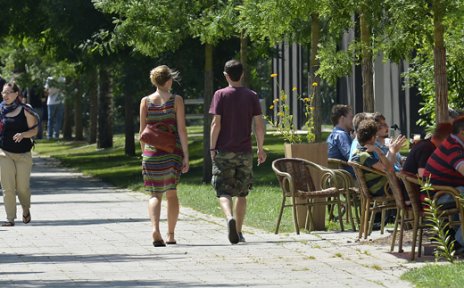 Grünanlage auf dem Campus der Uni Bremen Grünanlage auf dem Campus der Uni Bremen