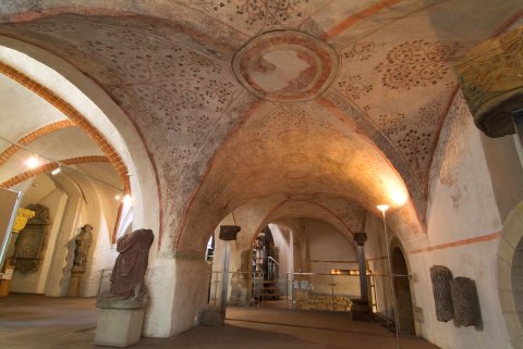 Blick ins Erdgeschoss des Dom-Museums im St- Petri-Dom Blick ins Erdgeschoss des Dom-Museums im St- Petri-Dom