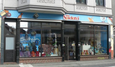Spielwarengeschäft Außenansicht Spielwarengeschäft Außenansicht