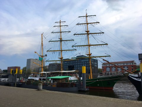 Das Schiff die Alexander von Humboldt liegt an der Schlachte Das Schiff die Alexander von Humboldt liegt an der Schlachte
