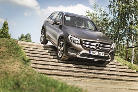 Offroad-Parcours The Rock bei Mercedes-Benz Bremen Offroad-Parcours The Rock bei Mercedes-Benz Bremen