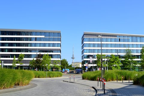 Das „Eins"-Gebäude im Weserquartier von vorne Das „Eins"-Gebäude im Weserquartier von vorne