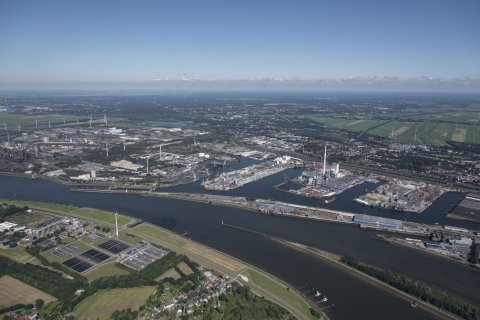Luftaufnahme der Bremer Industriehäfen Luftaufnahme der Bremer Industriehäfen