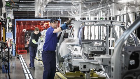 Produktion bei Mercedes-Benz Produktion bei Mercedes-Benz