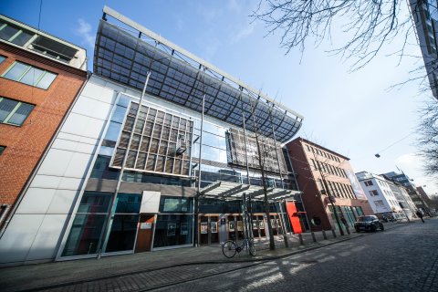 Eine Außenaufnahme des Metropol Theaters Bremen. Eine Außenaufnahme des Metropol Theaters Bremen.
